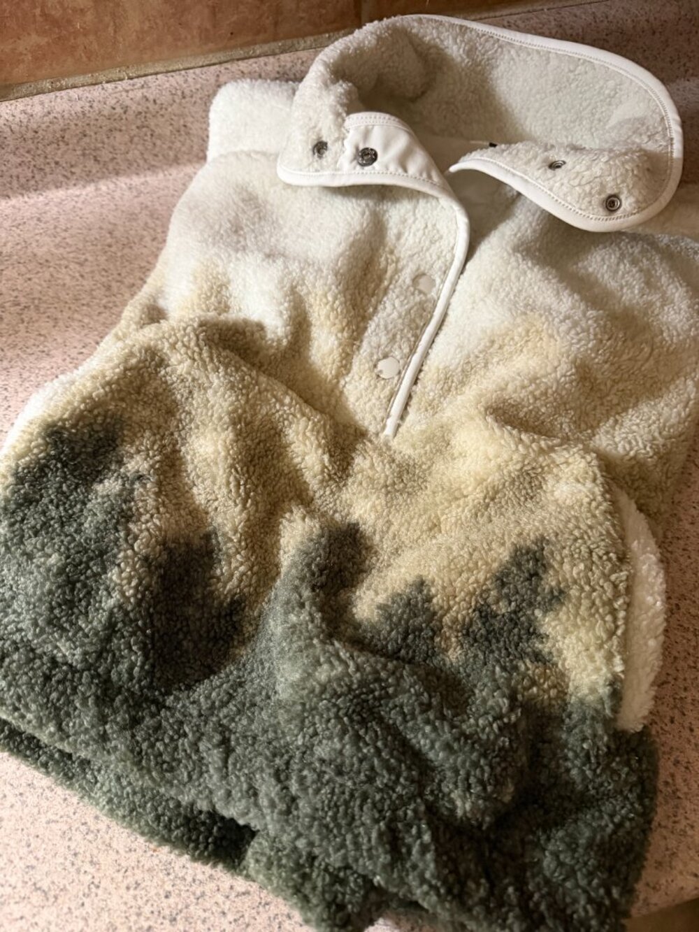 NWOT! American Eagle Women's Green, Tan and Ivory Sherpa Fleece Pullover - Size